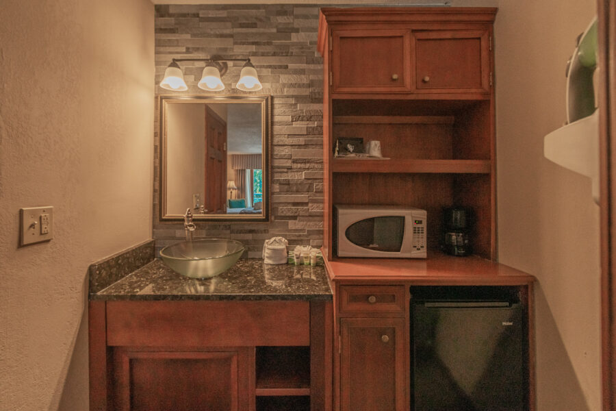 Room Detail 2
